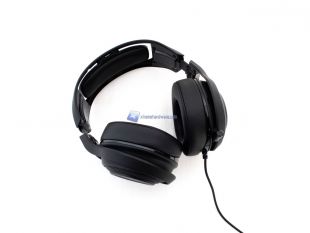 Razer-ManOWar-7.1-Wired-10